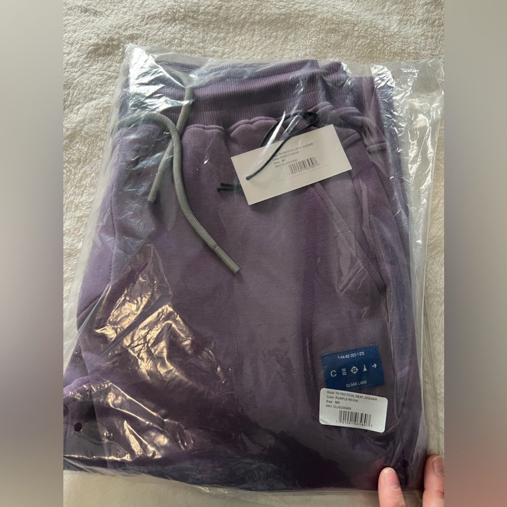 Cloak brand tactical heat jogger bnwt size medium